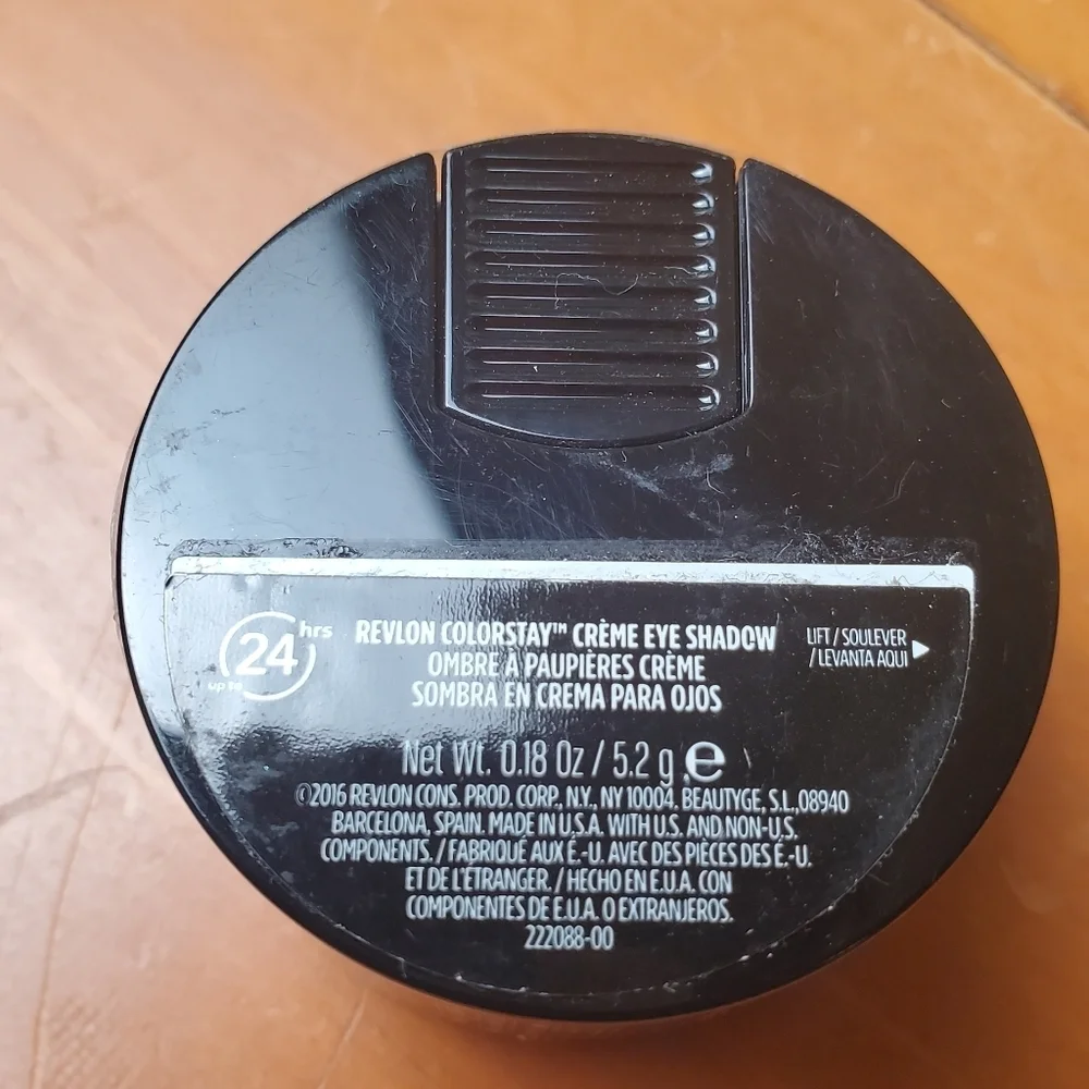 Revlon Colorstay Creme Eye Shadow 725, Honey